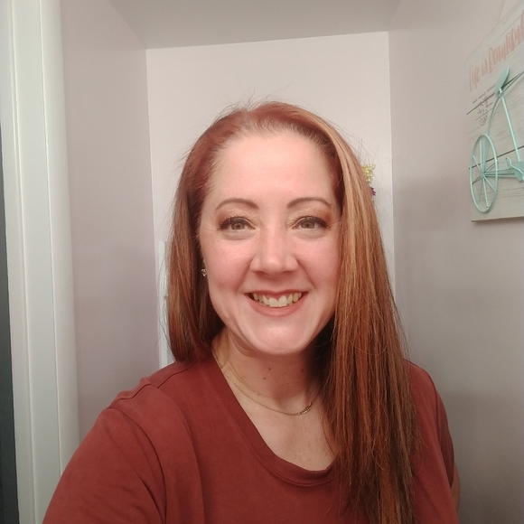 Meet your Posher, Teresa - Picture 2 of 2